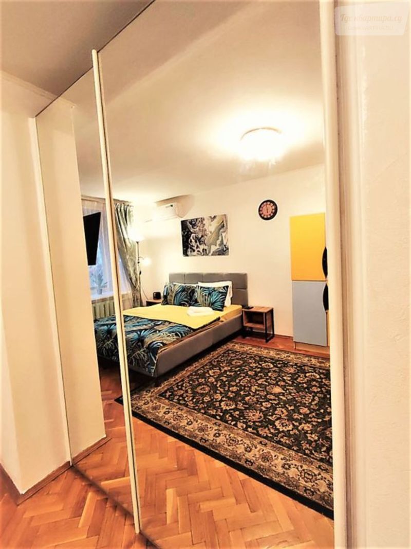 2-й Щипковский переулок, 8