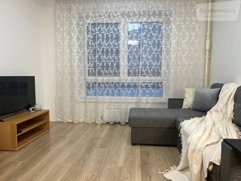 Люблинская улица, 76к2