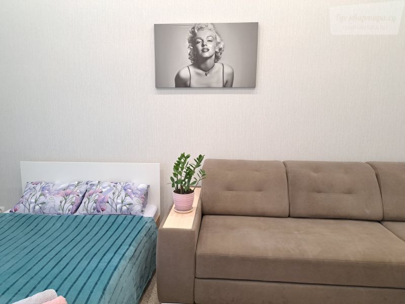 улица Петра Подзолкова, 12
