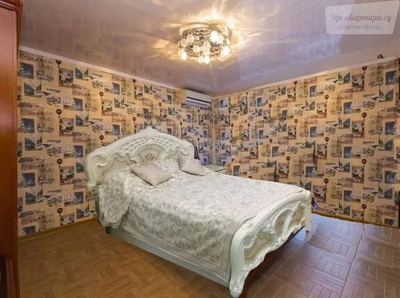 Московский проспект, 13